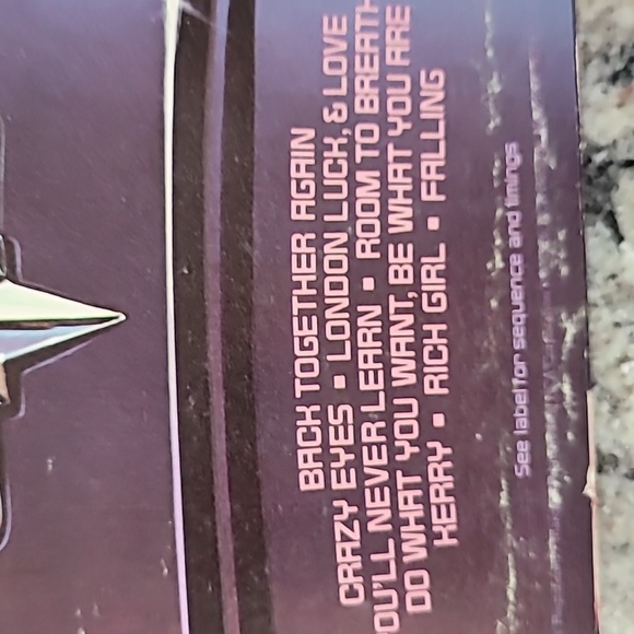 1976 Hall & Oates Vintage Vinyl Bigger Than Both of Us, Poster Included - Picture 8 of 16